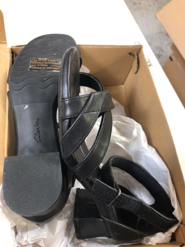 Photo 2 of Clarks Women's Desirae Lily Heeled Sandal SIZE 5.5 Wide Black Leather