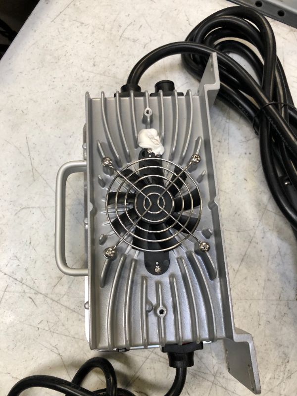 Photo 1 of YILEIDE E1500W Seris 48V15A Golf cart Battery Charger with 3-pin Triangular Plug for EZGO RXV 48V Golf carts