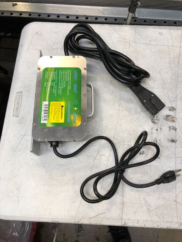 Photo 1 of YILEIDE E1500W Seris 48V15A Golf cart Battery Charger with 3-pin Triangular Plug for EZGO RXV 48V Golf carts