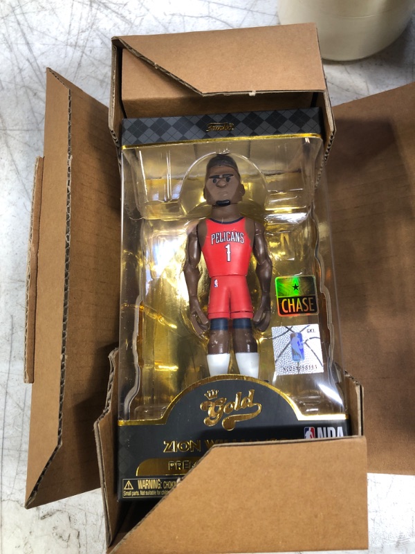 Photo 2 of Zion Williamson (New Orleans Pelicans) (Home Uniform) Funko Gold 5" NBA CHASE