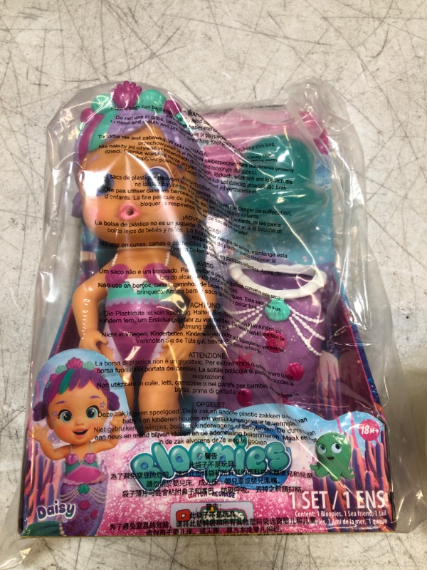 Photo 2 of Bloopies Mermaids Magic Tail Daisy - Water Toy with Removable Purple and Pink Mermaid Tail, for Girls and Kids 18M and up