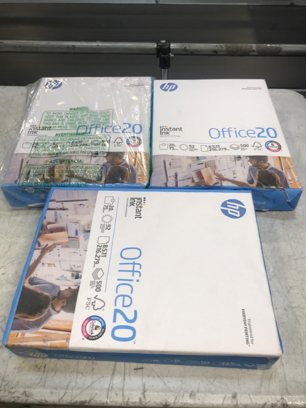 Photo 2 of HP Printer Paper | 8.5x11 Paper |Office 20 lb | 1 Ream - 500 Sheets | 92 Bright | Made in USA - FSC Certified | 112150R 1 Ream | 500 Sheets Letter (8.5 x 11) PACK OF 3 