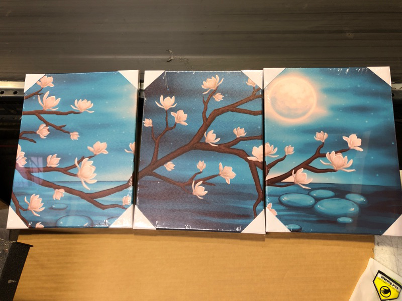 Photo 1 of  Small Size Traditional Canvas Prints 3 Panels  