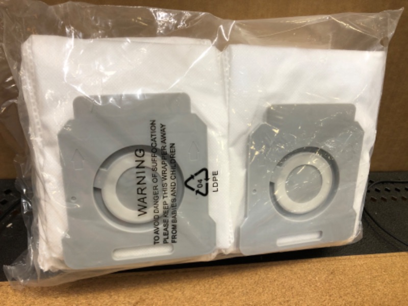Photo 1 of 12pcs Small Vacuum Bags --Compatible with iRobot Roomba Bags i7 i7+ i3 i3+ i4 i4+ i6 i6+ i8 i8+ i1 i1+ j7 j7+/Plus S9 S9+ I & S & J Series Robot Vacuum Parts, Reuse Automatic Dirt Disposal Bags
