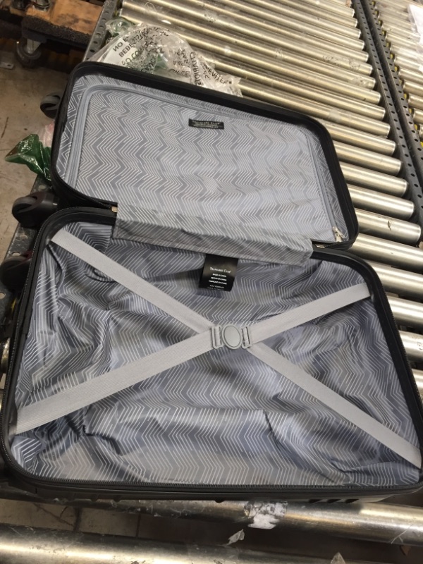 Photo 2 of 19inch black hardcase suitcase 