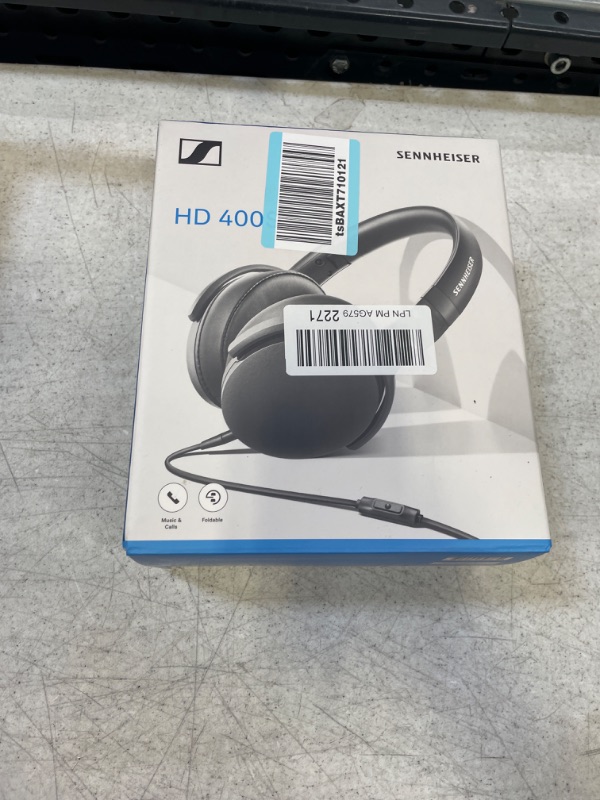 Photo 3 of Sennheiser HD 400S - Over-Ear Headphone with Smart Remote, Black Closed