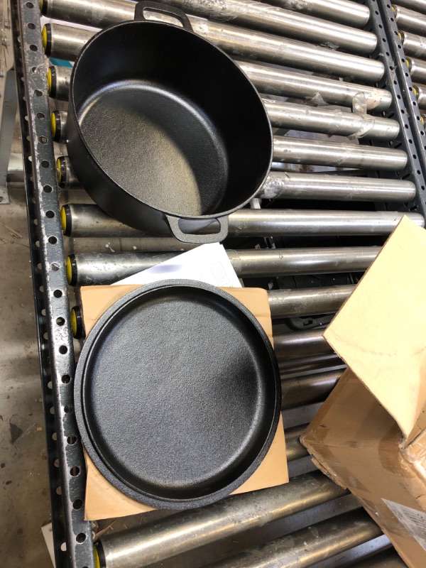 Photo 3 of Amazon Basics Pre-Seasoned Cast Iron Dutch Oven Pot with Lid and Dual Handles, 7-Quart 7-Quart Pot
