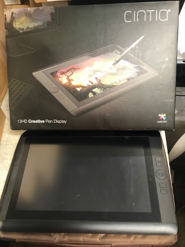 Photo 3 of Wacom Cintiq 13HD Interactive Pen Display, DTK1300 (Old Version)