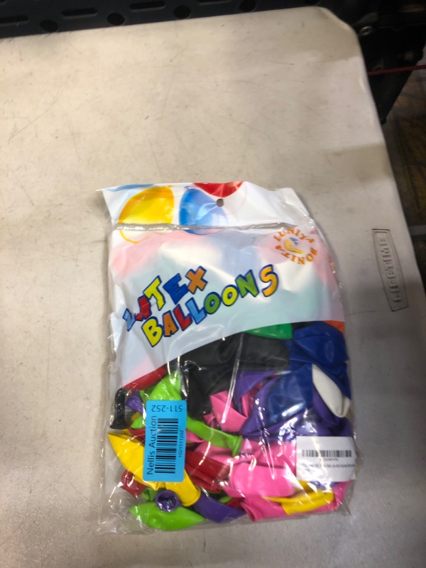 Photo 1 of 50 pcs various color latex ballons 