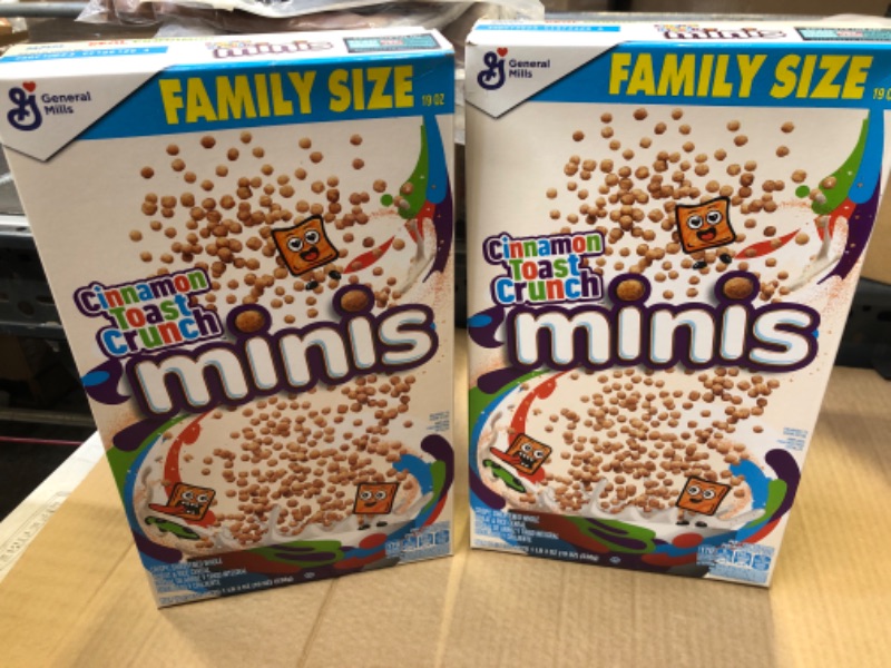 Photo 2 of 2pack Cinnamon Toast Crunch Minis Breakfast Cereal, Family Size, 19.8 OZ (Pack of 2) ---exp date 10/2023