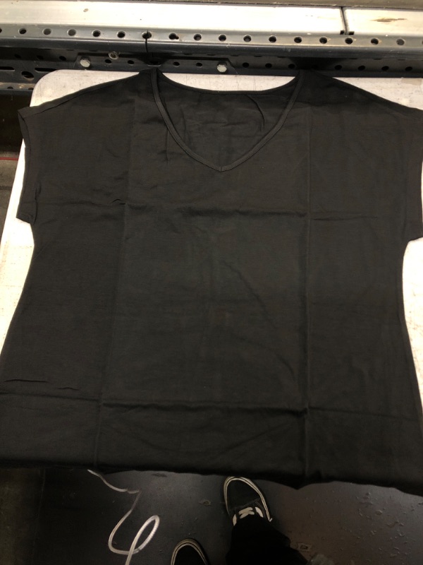 Photo 1 of Black T-Shirt XL