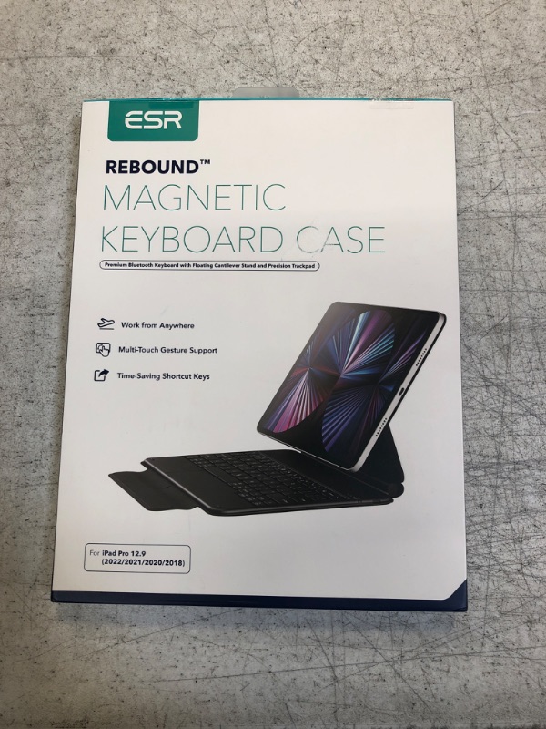 Photo 1 of ESR Rebound Magnetic Keyboard + Case Compatible with iPad Pro 12.9"
