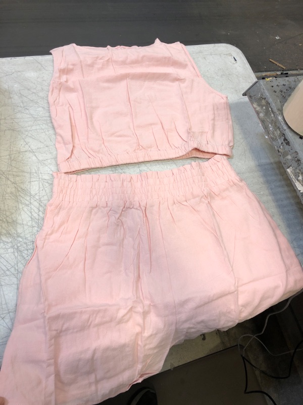 Photo 1 of GIRLS TWO PIECE SET
SIZE L 