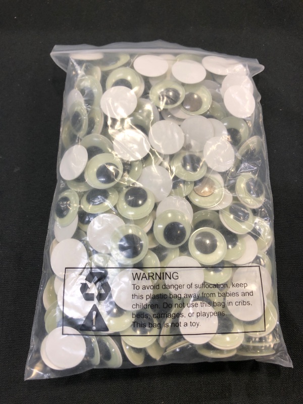 Photo 2 of 300Pcs Googly Wiggle Eyes Self Adhesive, UPINS Glow in The Dark Google Eyes for Crafts Sticker 25mm Sparkle Wiggle Eyes Suitable for Handicrafts DIY Halloween Christmas