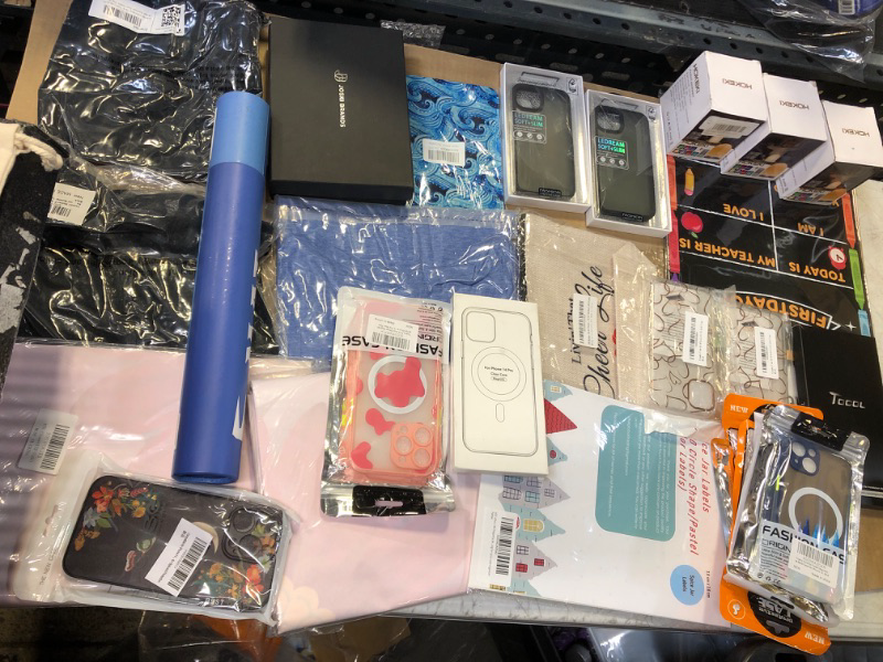Photo 1 of   Miscellaneous Small Items 