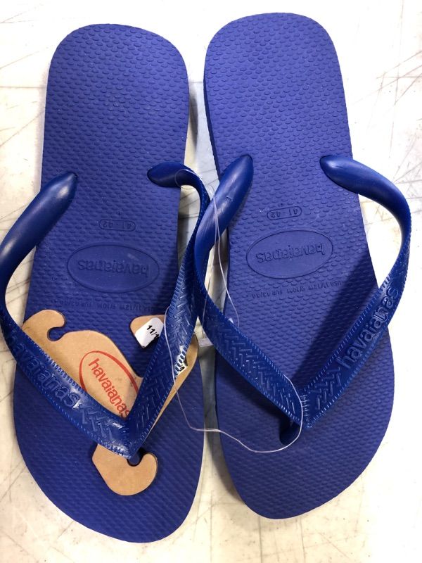 Photo 2 of Havaianas TOP Women's Flip Flops / Sandals (Shoes) in Blue. Size 11/12