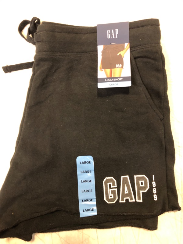 Photo 1 of GAP Women's Soft Pull on Drawstring Logo 4" Inseam Short Black Size L