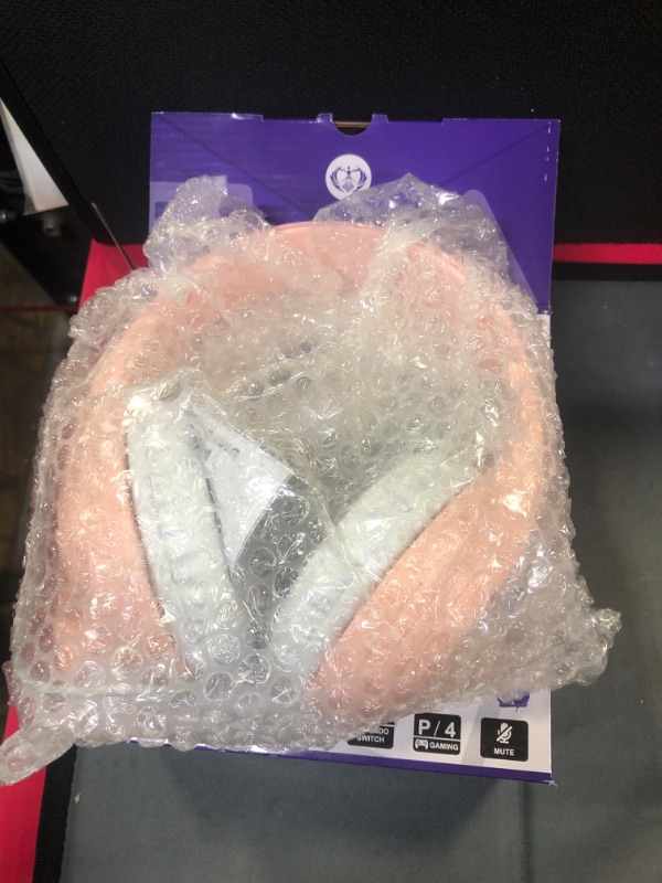Photo 1 of Anivia A9S Over-Ear Headphones Wired Stereo Gaming Headset with Mic Compatible with PC Computers PS4 Xbox One Laptop PSP Smartphones Tablets Mac iOS - Pacific rose gold 