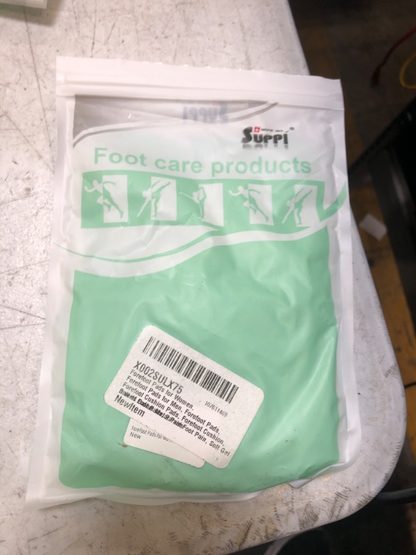 Photo 1 of Forefoot Pads for Women, Forefoot Pads for Men, Forefoot Pads, Forefoot Cushion Pads, Forefoot Cushion, Inserts Callus Metatarsal Foot Pain, Soft Gel Ball of Foot Pads, 2 Pair