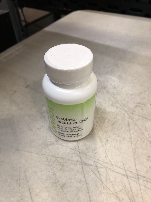 Photo 1 of Amazon Brand - Solimo Probiotic 35 Billion CFU, 8 Probiotic Strains with Prebiotic Blend, 30 Vegetarian Capsules & Solimo Probiotic 5 Billion CFU, 8 Probiotic strains with 60 mg Prebiotic Blend