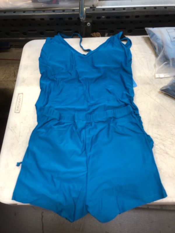 Photo 2 of HALCURT WOMEN'S TANKINI BATHING SUIT BLOUSON SWIMSUIT PLUNGE BOYSHORTS (PEACOCK BLUE)
SIZE S 
++USE STOCK PHOTO AS REFERENCE, COLOR IS BLUE+++