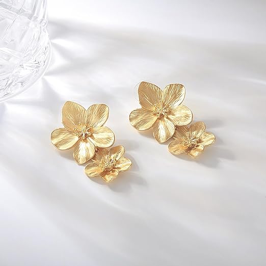 Photo 4 of Butterfly Wings Stud Earrings for Women Teen Girls, 14K Gold Plated Butterfly Earrings Minimalist Lightweight Butterfly Cartilage Earrings Silver Rose Gold Tiny Butterfly Wings Earrings Dainty Hypoallergenic Ear Jewelry
