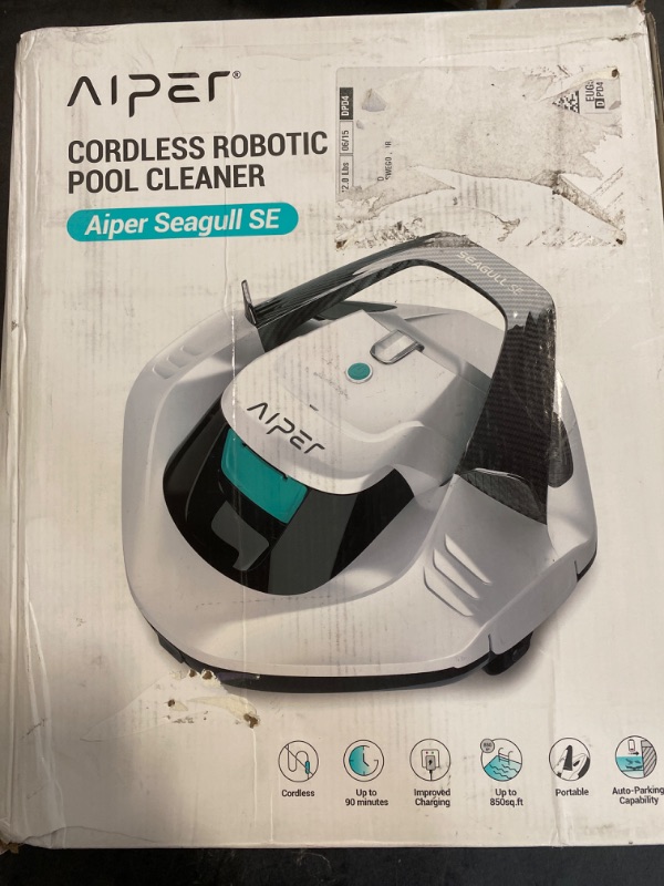 Photo 6 of Renewed Aiper Seagull SE Cordless Pool Vacuum Robot, Ideal for Above Pools up to 850 Sq.Ft, Lasts 90 Mins, LED Indicator - White
