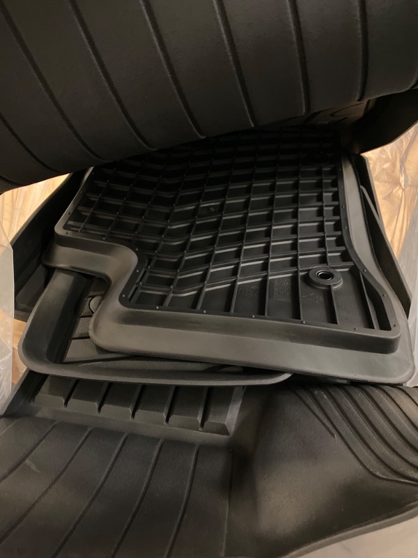 Photo 6 of LASFIT-  4 PCS  Universal Floor Mats  All Weather Protection TPE Heavy Duty Automotive Floor Liners Front& 2nd Row Accessories- Model Unkown / Large Vehicle/ COULD BE MISSING PARTS