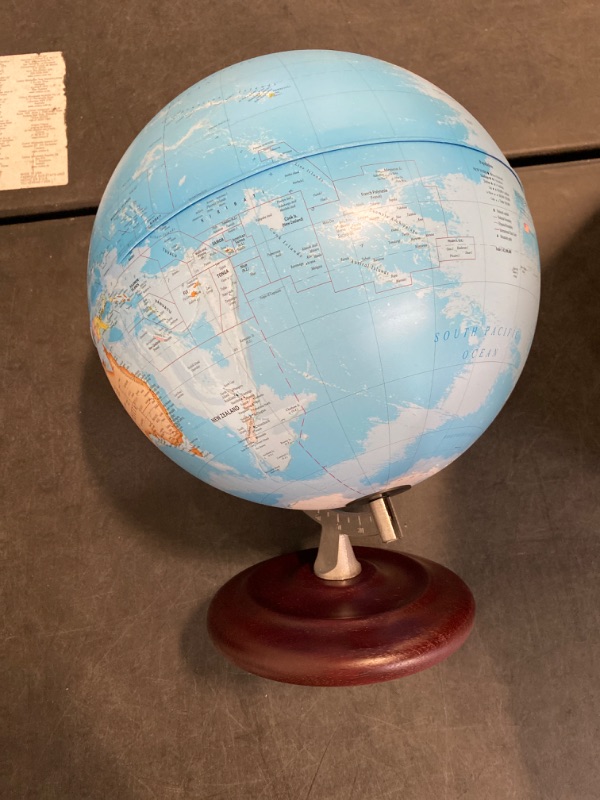 Photo 5 of Waypoint Geographic Mariner Plus Globe
