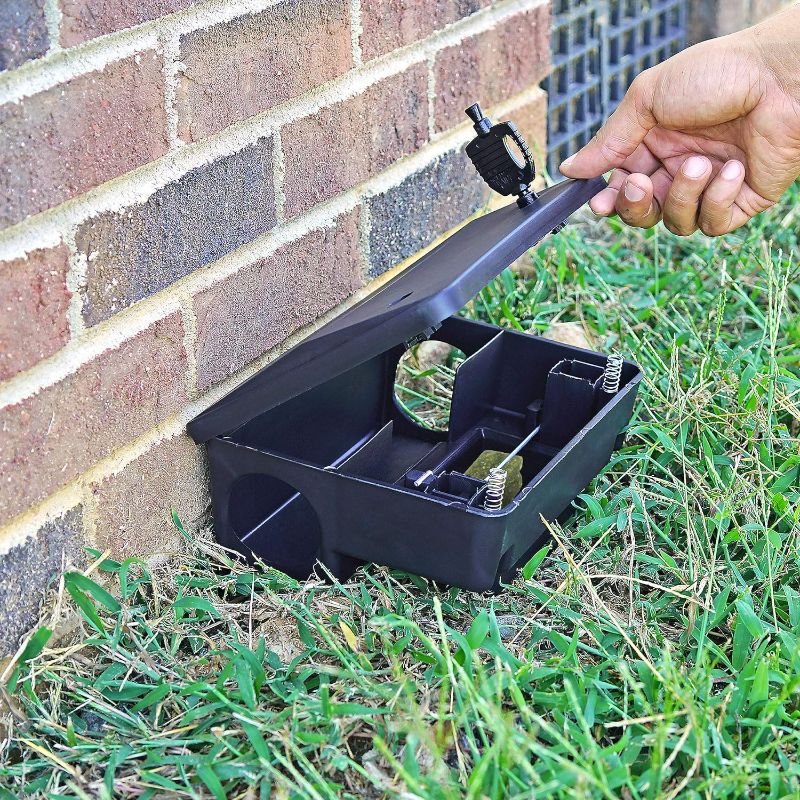 Photo 1 of iTrap Rodent Control iTrap-005-S2 iTrap Rat & Mouse Bait Station Trap, Set of 1-Safe for Children & Pe, Black
-ITEM IS NEW BUT  MAY BE MISSING PARTS
