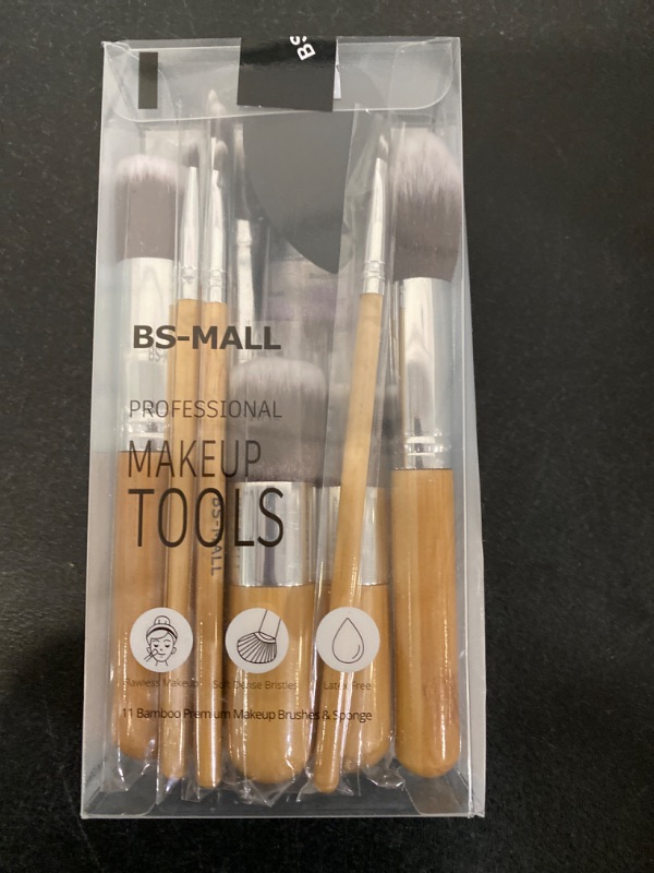 Photo 4 of BS-MALL Makeup Brush Set 11Pcs Bamboo Synthetic Kabuki Brush Set Foundation Powder Blending Concealer Eye shadows Blush Cosmetics Brushes with Organizer Bag & Makeup Sponge
