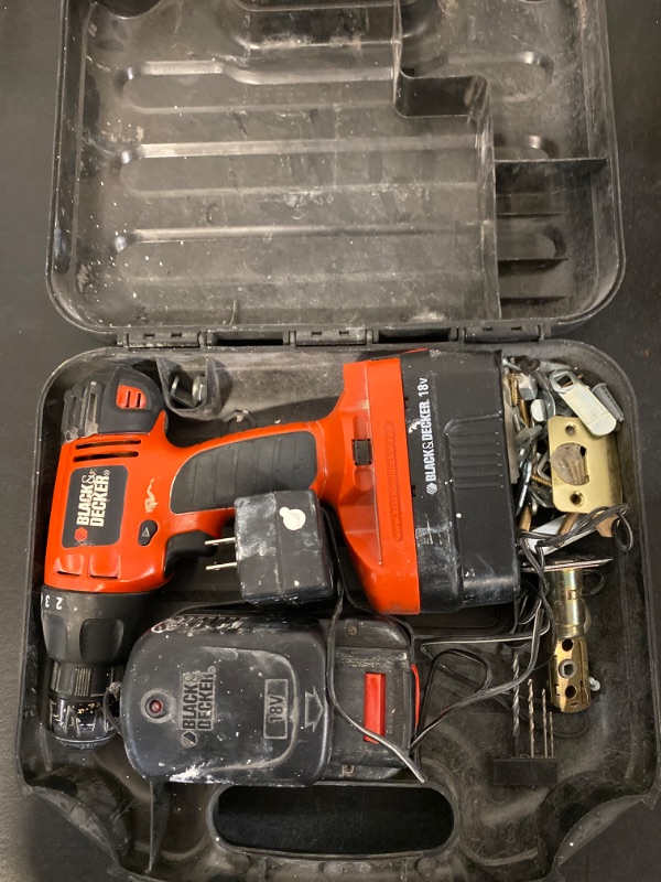 Photo 1 of BLACK+DECKER 18V MAX* POWERCONNECT Cordless Drill/Driver Home Project Kit With Box / Case-ITEM IS USED 

