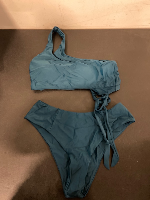Photo 2 of Amazon Jade Green Bikini, Size XL
