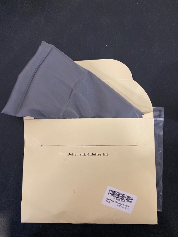 Photo 1 of Silk Pillowcase for Hair and Skin,Soft,Breathable and Sliky 100% Standard Size Pillow Case,  Sides Natural Mulberry Silk Pillowcases with Hidden Zipper