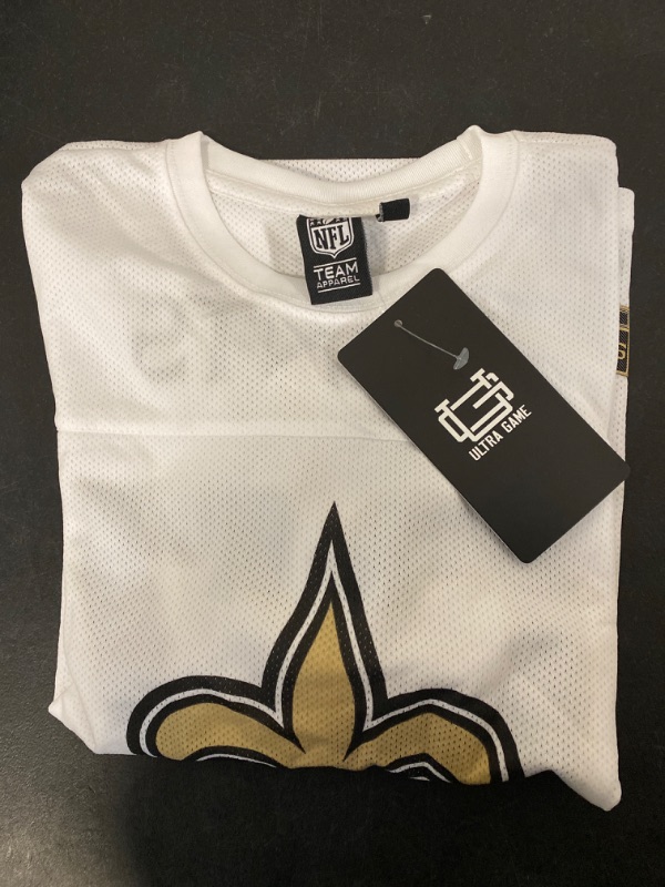 Photo 1 of Ultra Game NFL Boys Soft Mesh Ultimate Vintage Game Day T-Shirt New Orleans Saints 14-16 Team Color