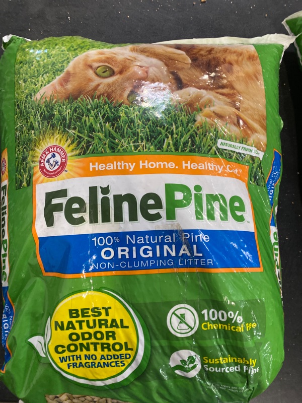 Photo 3 of Feline Pine Original Cat Litter 40LB, Blacks & Grays (643004)