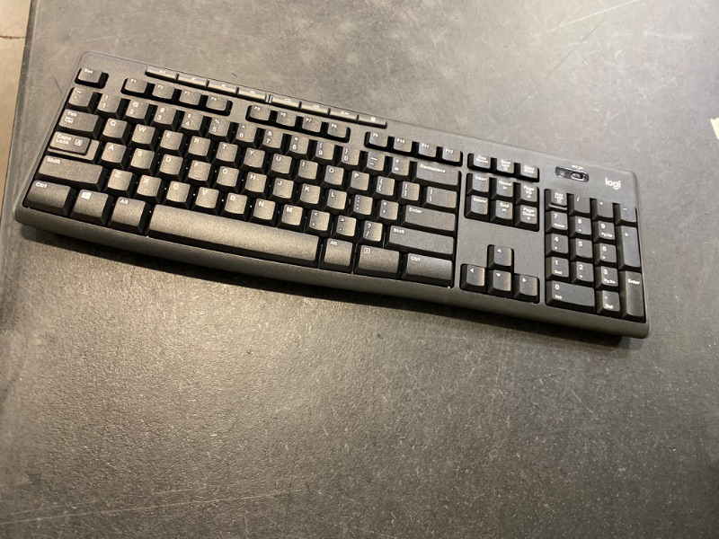 Photo 2 of Logitech  Keyboard (KEYBOARD ONLY)