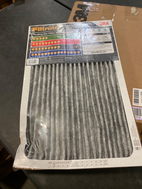 Photo 2 of Filtrete 16x25x1, AC Furnace Air Filter, MPR 1200, Allergen Defense Odor Reduction, 2-Pack (exact dimensions 15.69 x 24.69 x 0.81) NEW 