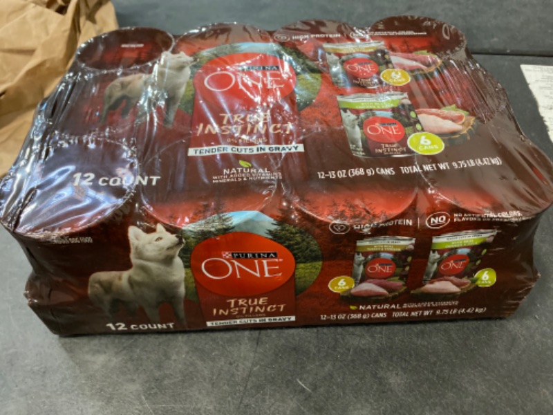 Photo 2 of Purina ONE True Instinct Tender Cuts in Gravy With Real Turkey and Venison, and With Real Chicken and Duck High Protein Wet Dog Food Variety Pack - (12) 13 Oz. Cans Variety Pack - Turkey & Chicken 12 Ct. 13 Ounce (Pack of 12) Gravy NEW