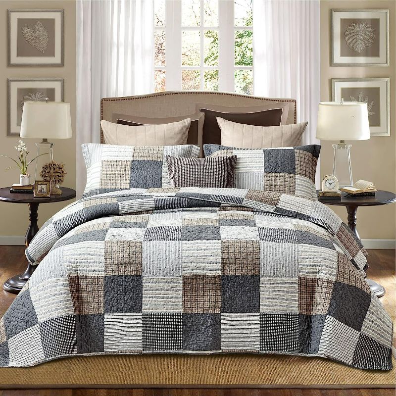 Photo 1 of PANGUSHAN 100% Cotton Quilt Set King Size,Patchwork Plaid Bedding Bedspreads,Farmhouse Lightweight Comforter Reversible Quilt,White/Gray/Grey/Tan/Black/Cream Bed Spread King,3 Pieces NEW 
