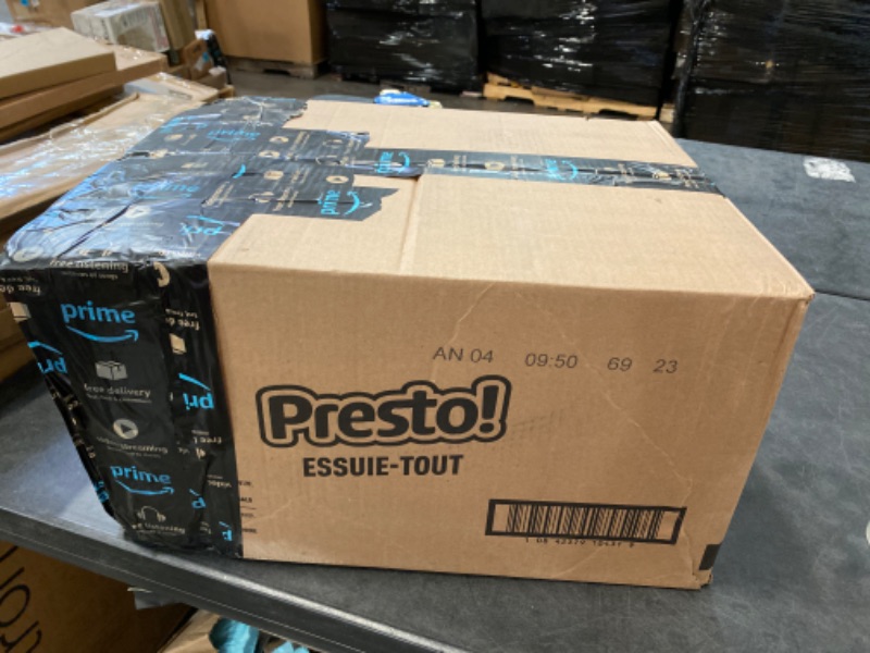 Photo 3 of Amazon Brand - Presto! Flex-a-Size Paper Towels, 158 Sheet Huge Roll, 12 Rolls (2 Packs of 6), Equivalent to 38 Regular Rolls, White NEW 
