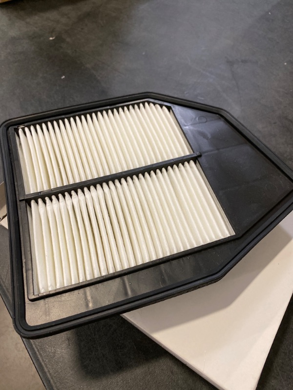 Photo 2 of Air Filter, CA11945 for Select Honda Vehicles 18988