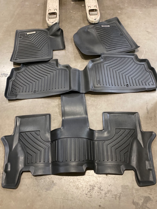 Photo 2 of Photo as Reference Kia Sorento 2021 2022 2023 2024 All Weather Protection Hybrid All Weather Protection TPE Anti-Slip car Floor Liners, Fits 1st & 2nd & 3rd Row Full Set Accessories, Black 