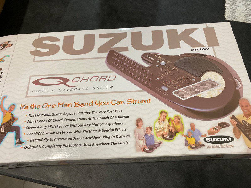 Photo 3 of Suzuki, 49-Key Digital Sound Guitar (QC1)