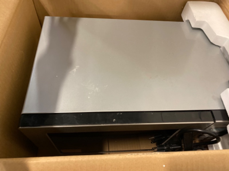 Photo 1 of Panasonic Consumer NE1054F 1000 Watt Commercial Microwave Oven 