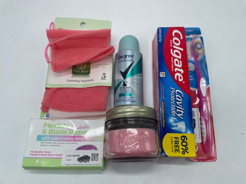 Photo 1 of Woman's Miscellaneous Hygiene Lot