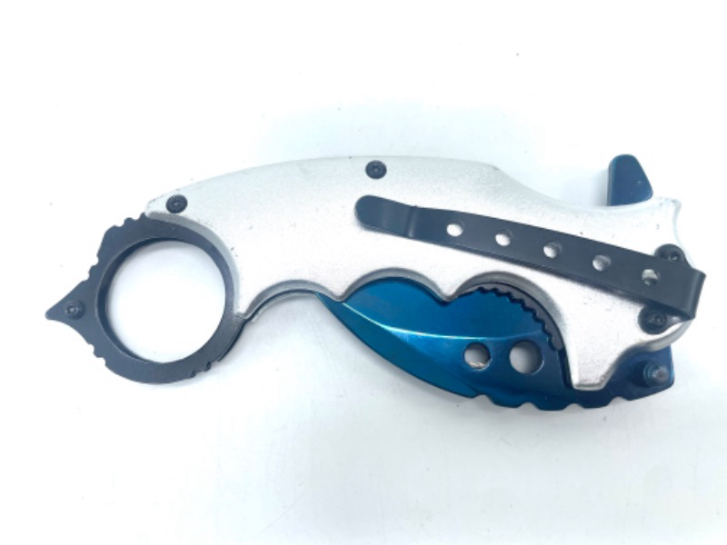 Photo 4 of 7" Overall Spring Assisted Karambit Knife w/ Stainless Blade and Dragon Artwork Handle

