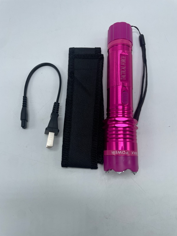 Photo 2 of TACTICAL FORCE FLASHLIGHT STUN GUN PINK