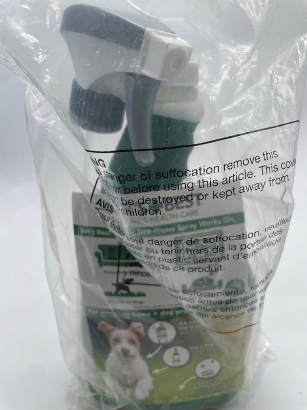 Photo 2 of Vet's Best Indoor Flea & Tick Home Spray Refill for Dogs
