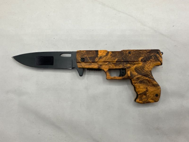 Photo 2 of Orange Camo Print Gun Designed Pocket Knife